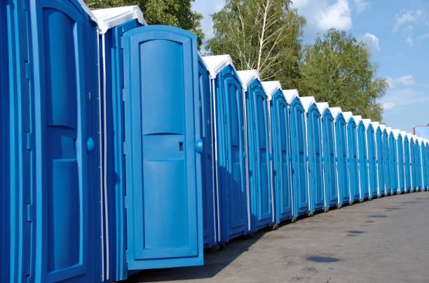 Best Porta potty rental near me  in Crooked Lake Park, FL